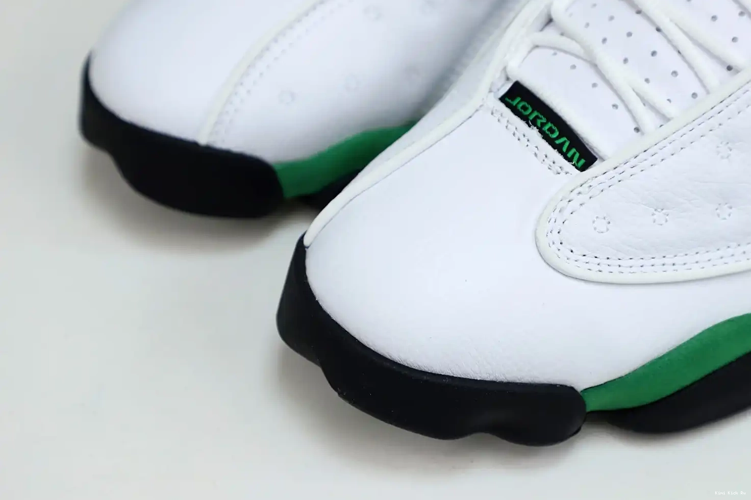 Kimikick JORDAN “LUCKY 13 GREEN” DB6537-113 AIR 0717